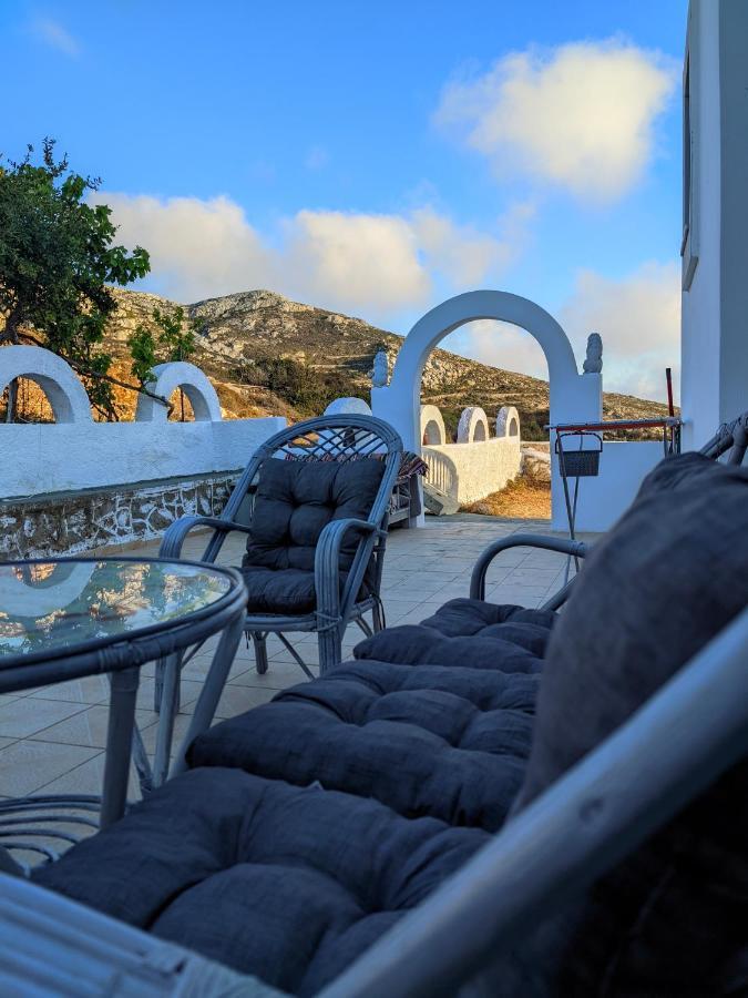 Lakena Sunset View Villa Menetai Bagian luar foto